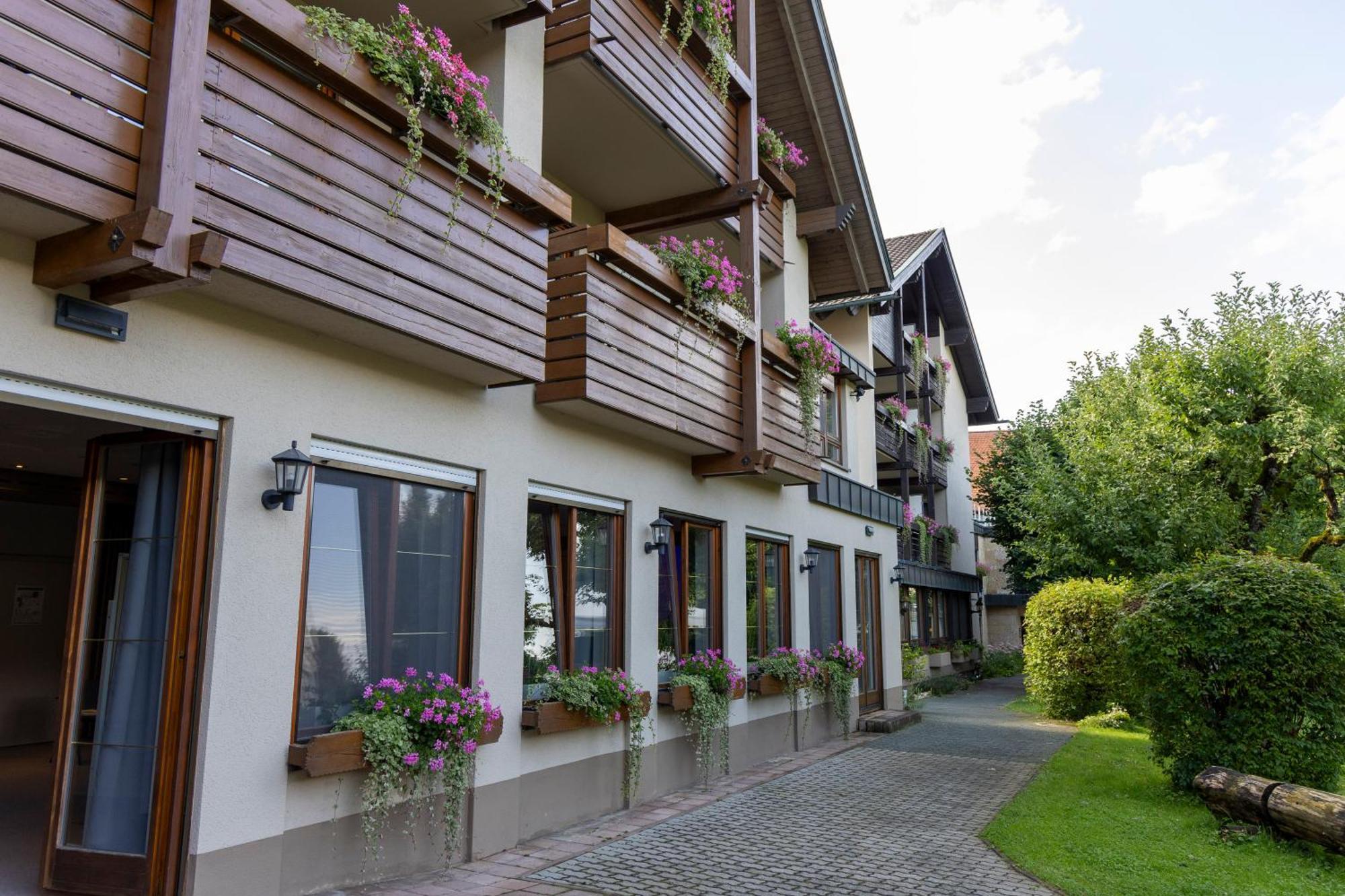 Hotel Lindenhof Hubmersberg Pommelsbrunn Eksteriør bilde